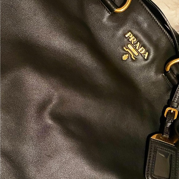 PRADA BLACK BAG - Picture 5 of 5